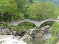 lavertezzo_val_verzasca_10.JPG